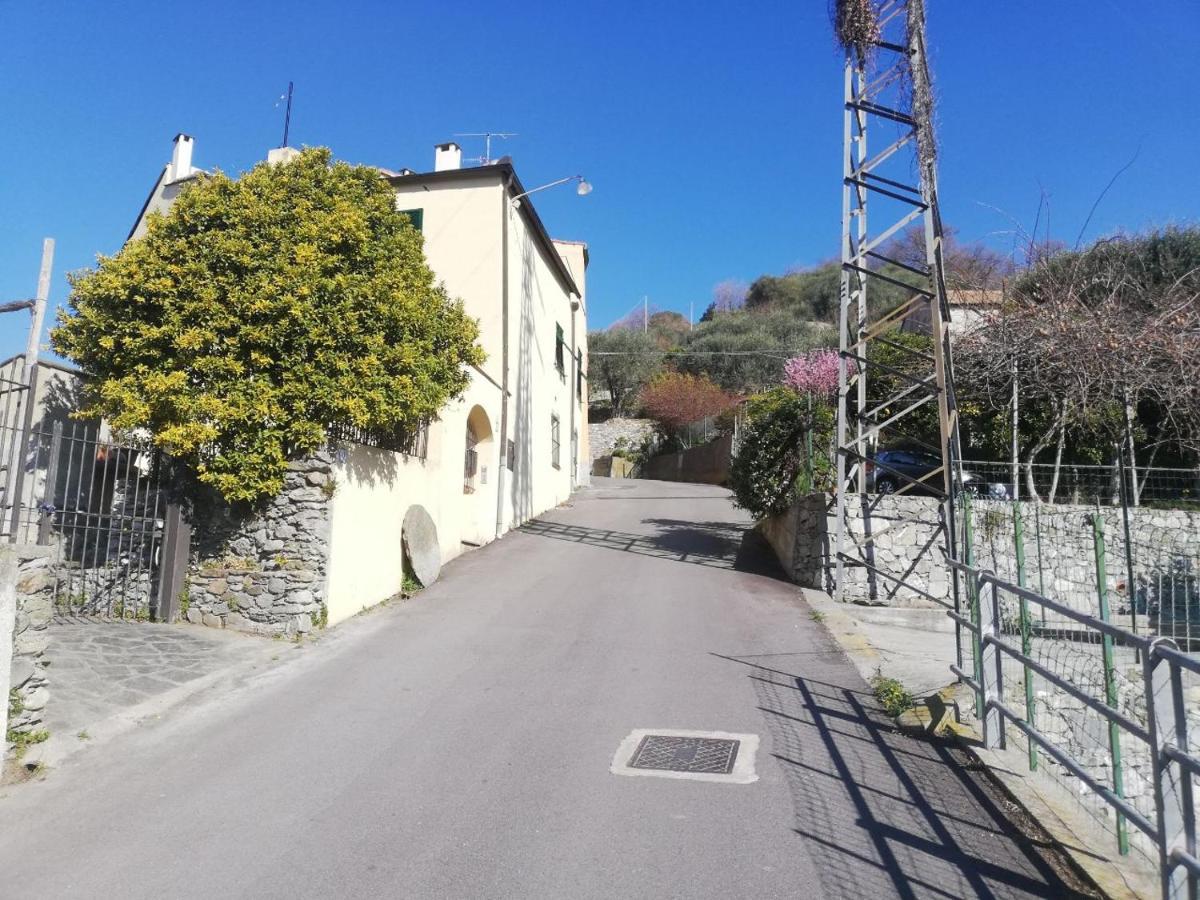 A Ca' Du Risso - Appartamento - Sea & Outdoor For Families, Bikers And Climbers Calice Ligure Экстерьер фото